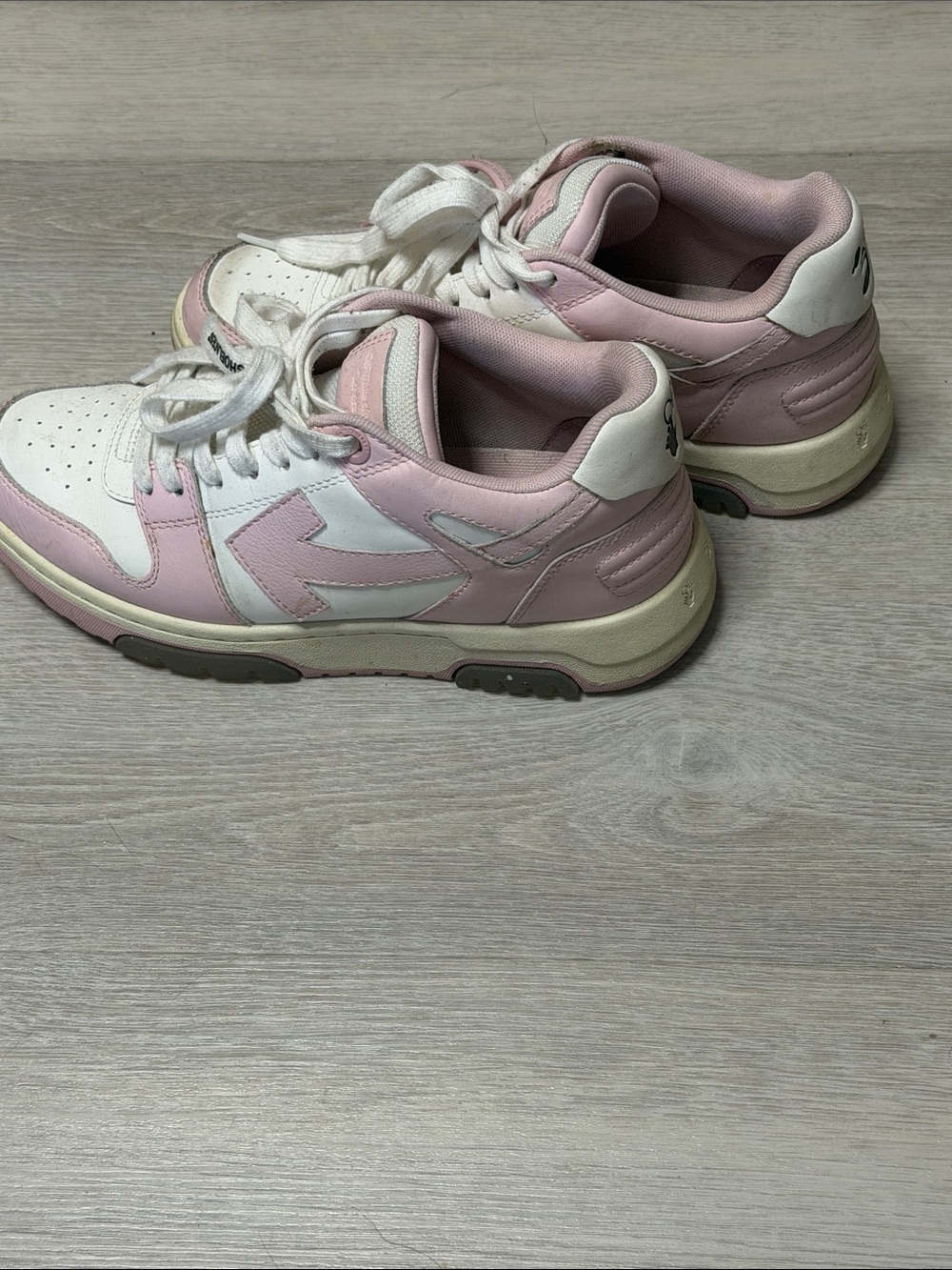Pink & White Women's Retro Trainer Sneakers